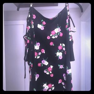 Express cold shoulder top